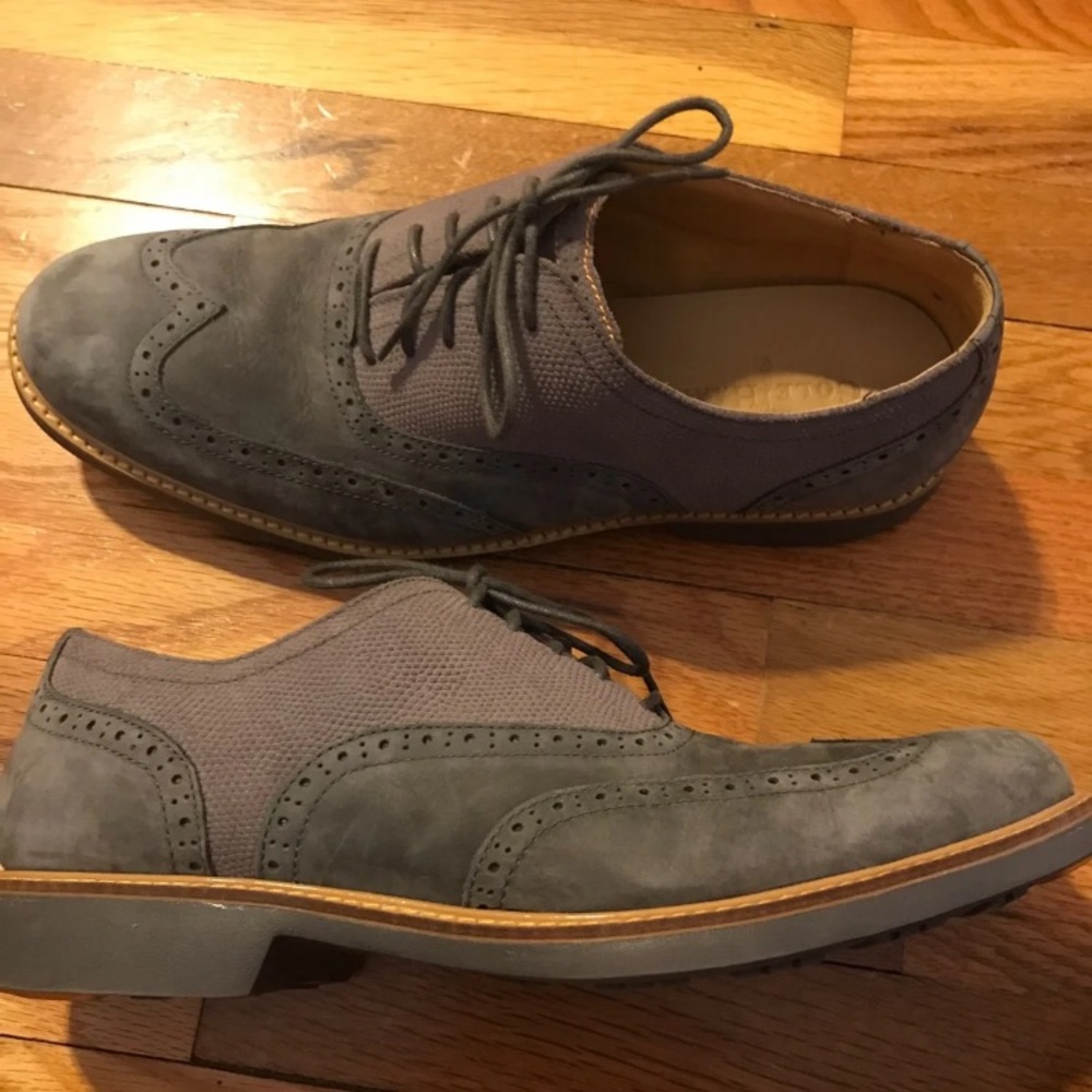 Cole Haan dress shoes